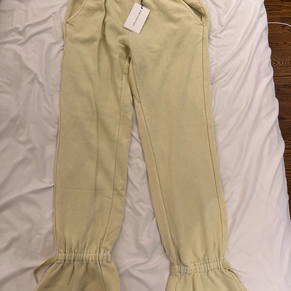 Something Navy Henley Ruffle Set green - Picture 2 of 6